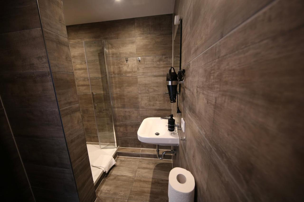 Luxomes - Aparthotel Zentrum Nuremberg Bagian luar foto