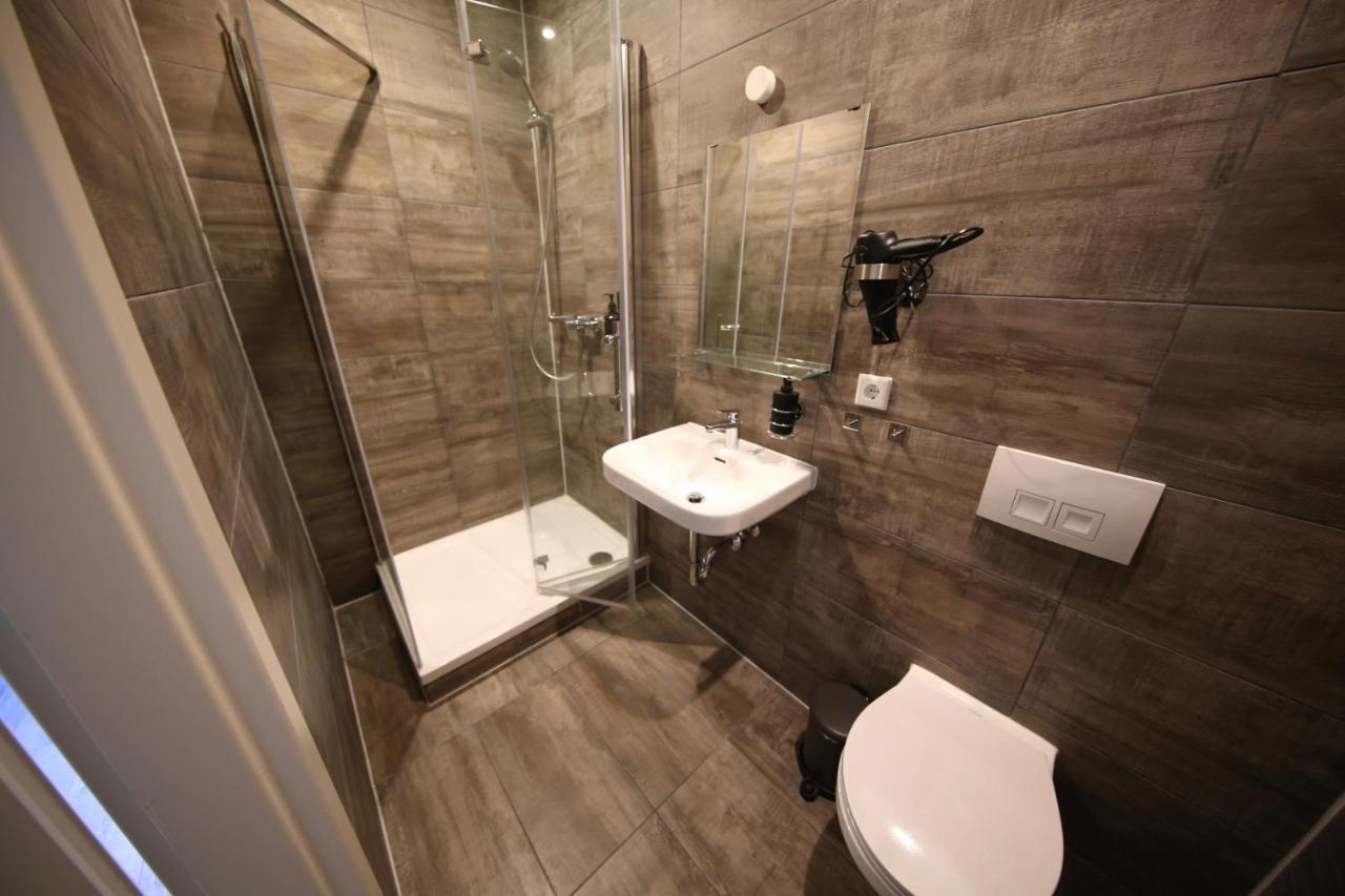 Luxomes - Aparthotel Zentrum Nuremberg Bagian luar foto