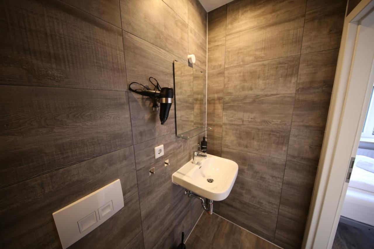 Luxomes - Aparthotel Zentrum Nuremberg Bagian luar foto